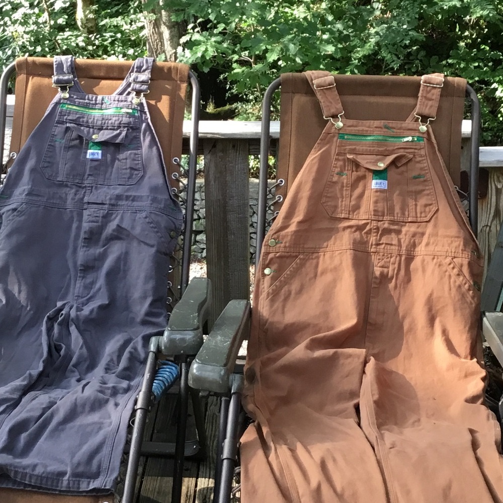 Men’s Liberty overalls bundle
One tan/one blue
Heavy duty canvas
36 waist
34 leg